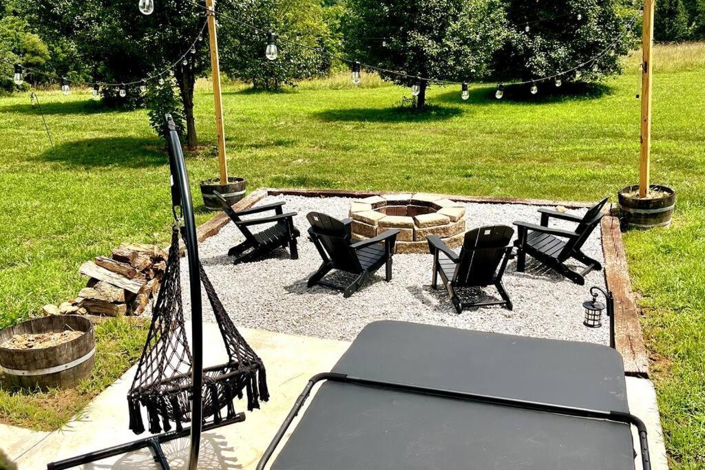 #4 Kentucky Bourbon Trail Bourbon Barrel Cottages Lawrenceburg Esterno foto